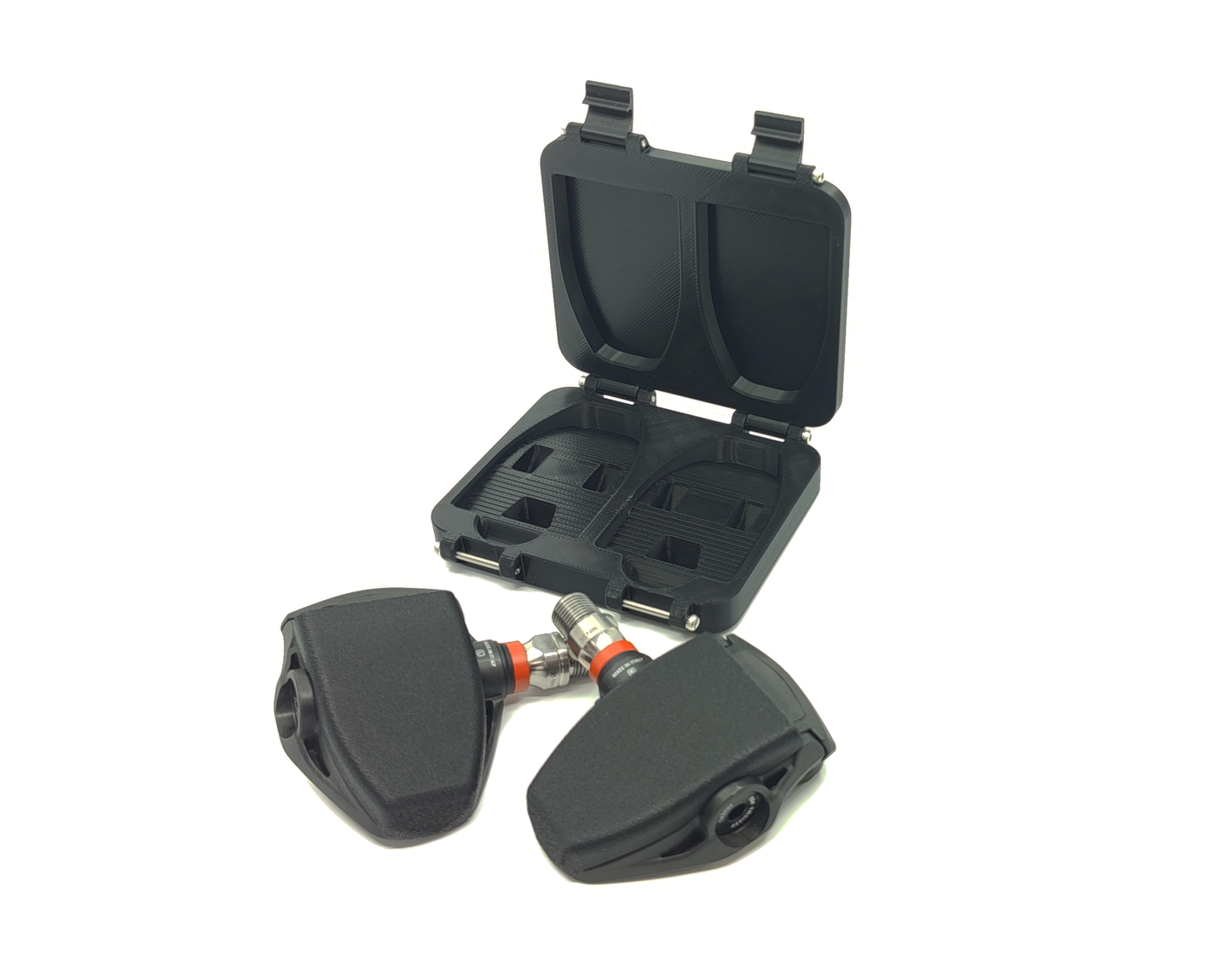 Aercover Case with Favero Assioma PRO RS pedals