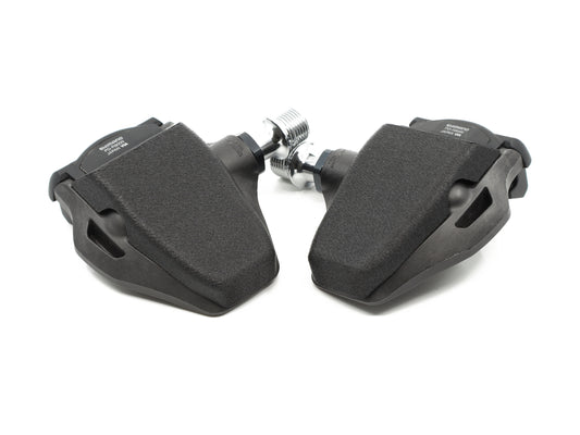 Aercover aerodynamic pedal covers fitted on Shimano Ultegra PD-R8000 pedals, top view
